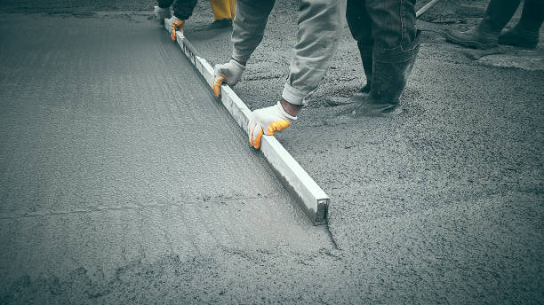 Best Commercial Concrete Contractor  in Palm Springs North, FL